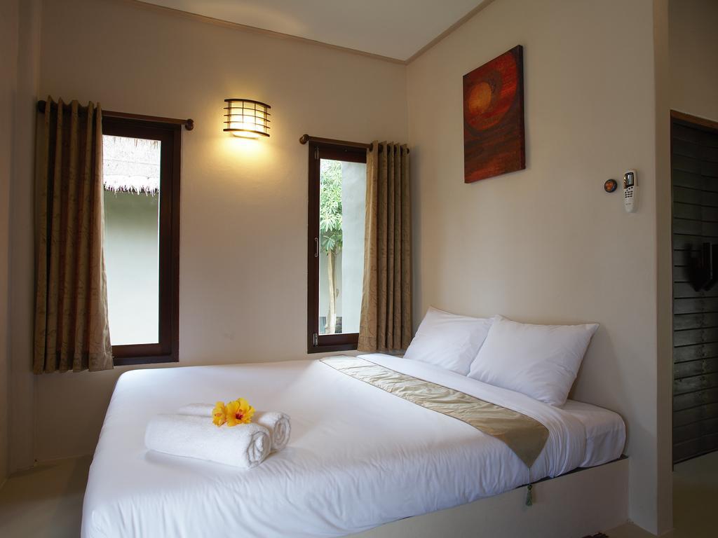 Hutcha Resort หาดแม่น้ำ ภายนอก รูปภาพ