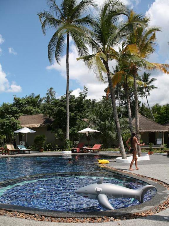 Hutcha Resort หาดแม่น้ำ ภายนอก รูปภาพ
